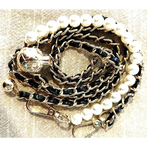 Black/Gold and Faux Pearl Bag Chain - NWOT - Picture 1 of 3